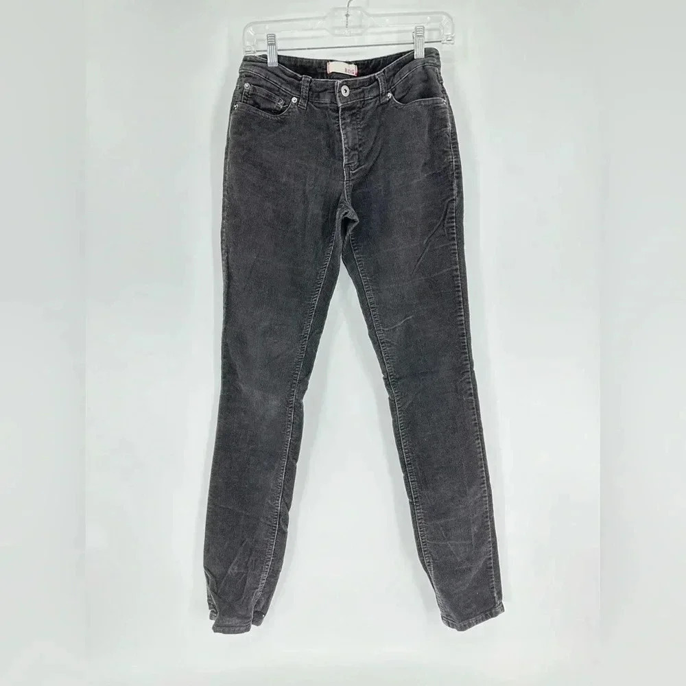 BDG 28x32 stretch corduroy straight leg pants